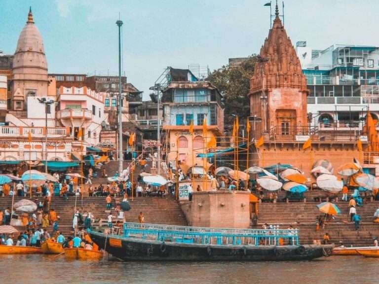 10 Reasons To Visit Kashi Vishwanath Temple