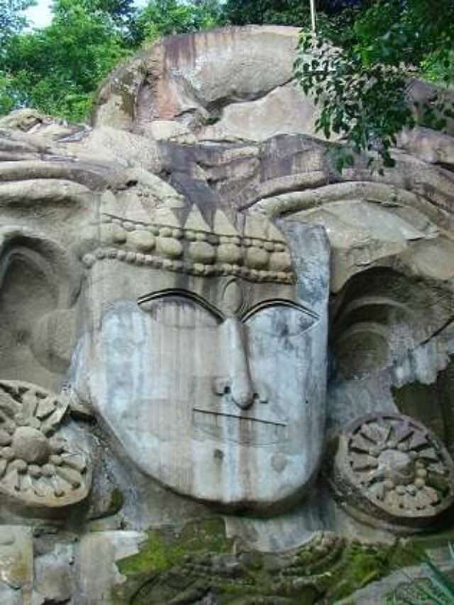 Shiva Idol at Unakoti Heritage site is one of the best destinations to propose your love this Valentine's Day