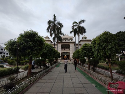 Tourists visiting the Tulsi Manas Mandir in Varanasi during their trip