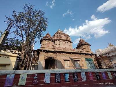 people from Bengal at Ramakrishna Mission, Varanasi